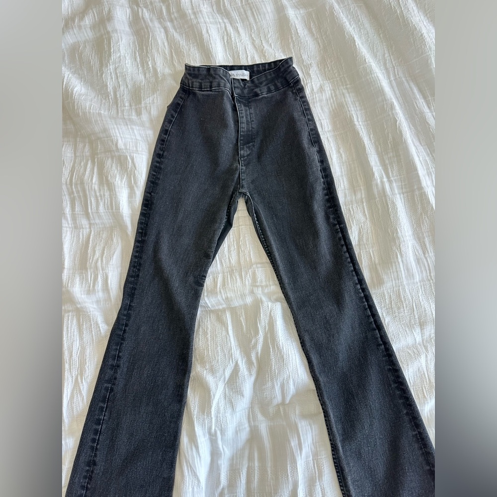ZARA Flared Skinny Jegging